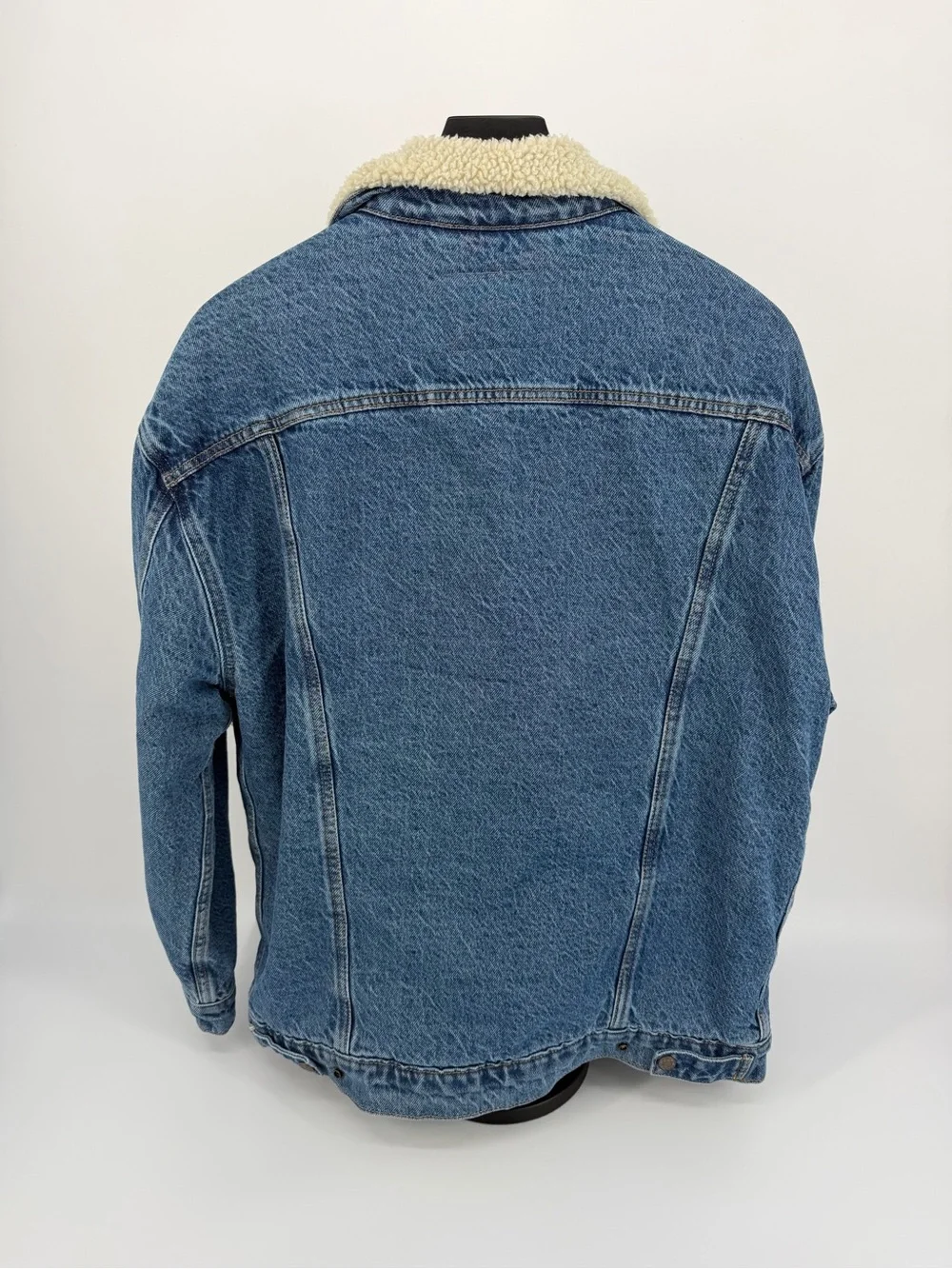 Levi's Baggy Trucker Jacket Sherpa Lined Denim Jean Jacket Men's M NWT